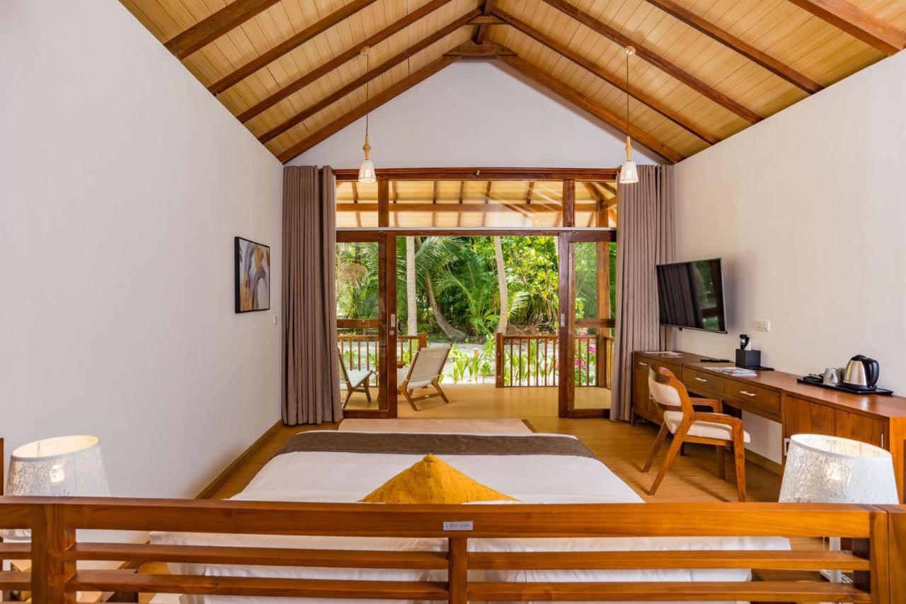 Fiyavalhu Resort Maldives Mandhoo Esterno foto